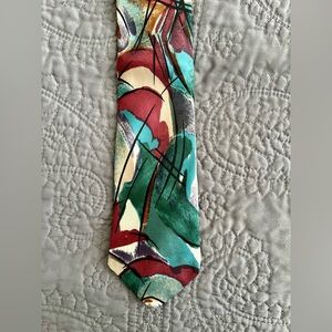 Stringbeans…plus+ patterned tie